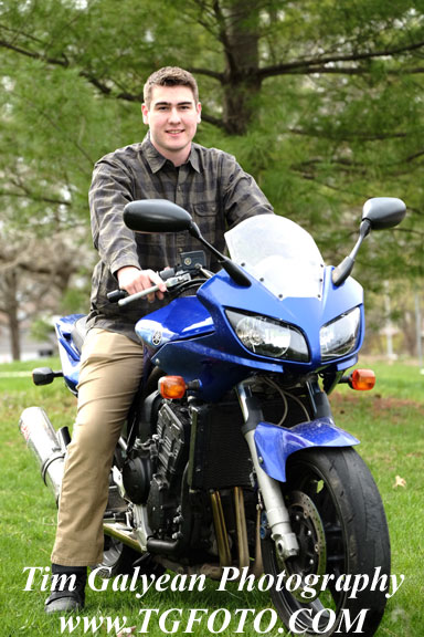 motorcycle,bike,senior,picture,overland,Park,photographer,portraits,location,affordable,sme,blue valley,Olathe